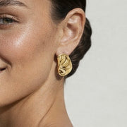 Dramatic fülbevaló