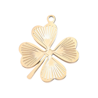 Lóhere charm - Gold / 15mm x 18mm