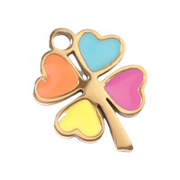 Színes lóhere charm - Gold / 8mm x 11mm