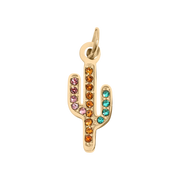 Kaktusz charm cirkónia kövekkel, 18K arany PVD, természet ihlette
